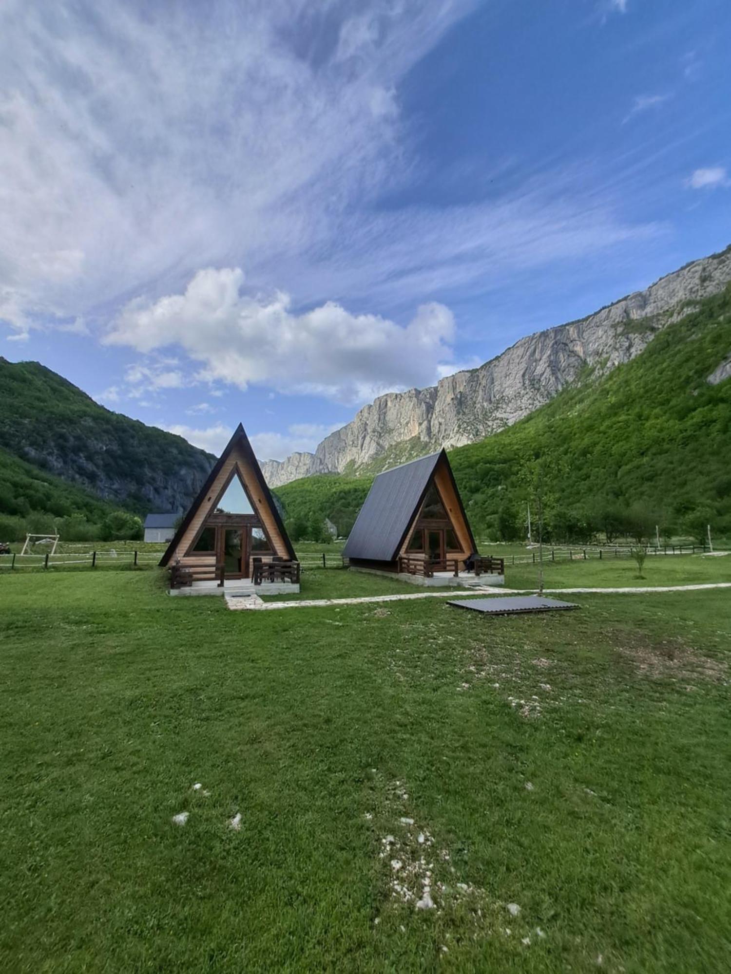 Wooden Cottages Konak Savnik Exterior foto