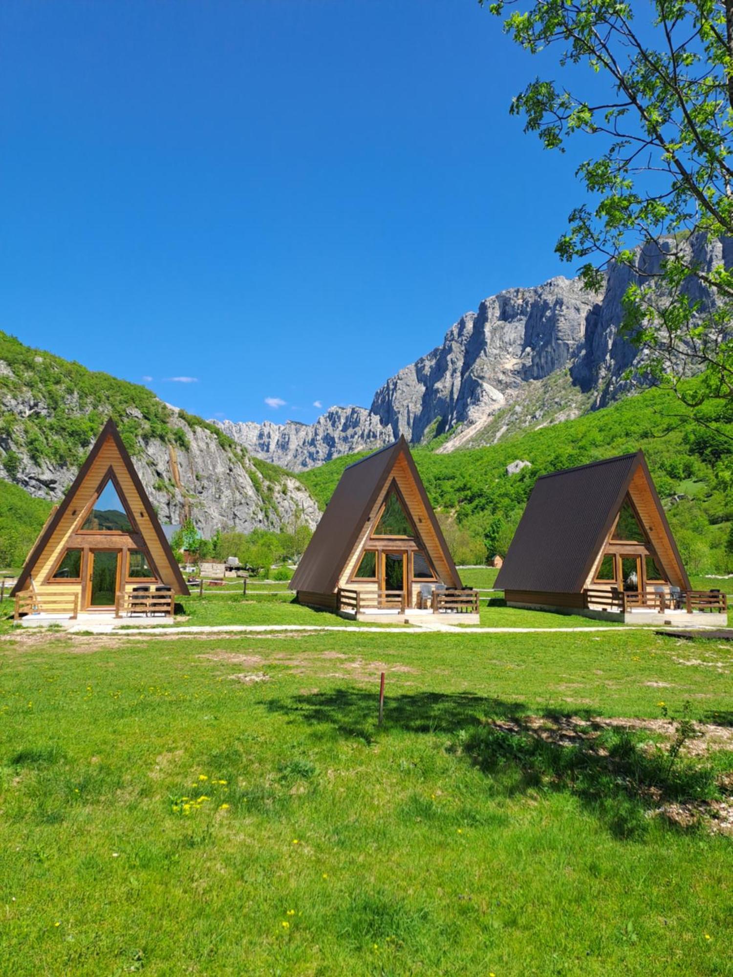Wooden Cottages Konak Savnik Exterior foto