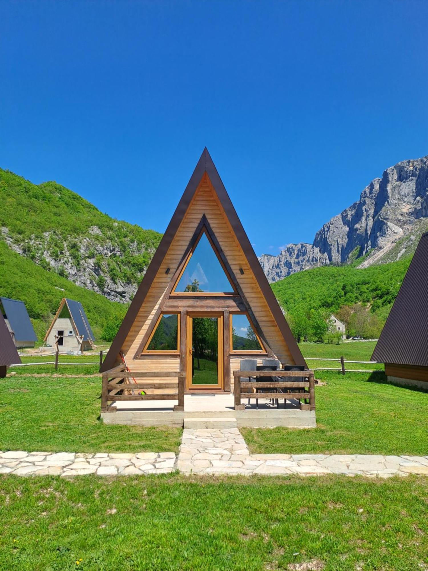 Wooden Cottages Konak Savnik Exterior foto
